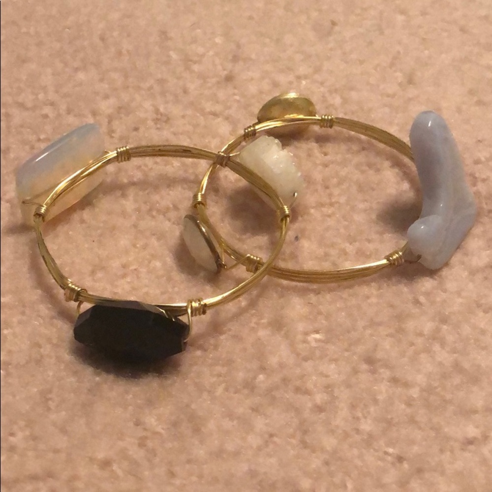 Set of Gold Bracelet with Jewels